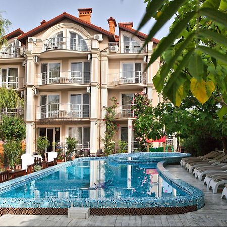 Pharaon De Lux Hotel Zatoka Buitenkant foto