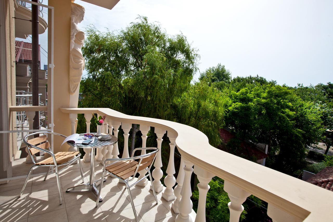 Pharaon De Lux Hotel Zatoka Buitenkant foto