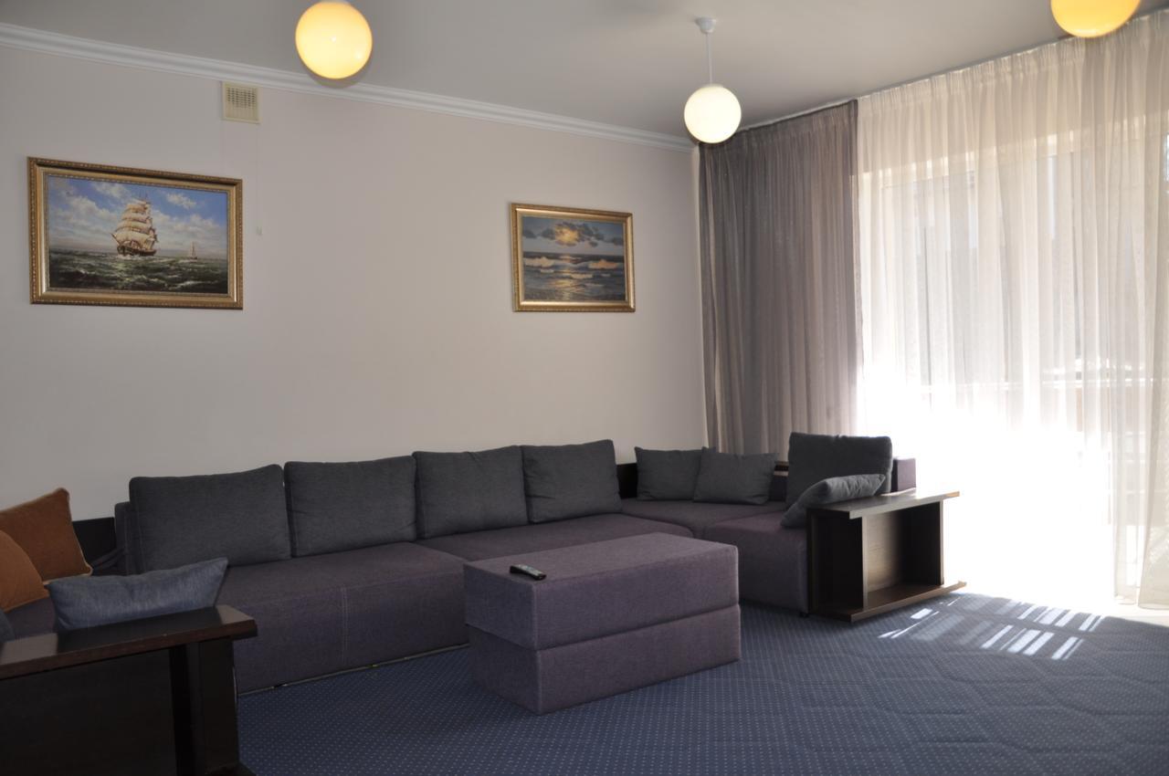 Pharaon De Lux Hotel Zatoka Buitenkant foto